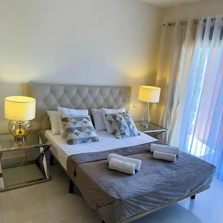 Pj Luxury Apart Sotoserena Estepona Exterior photo