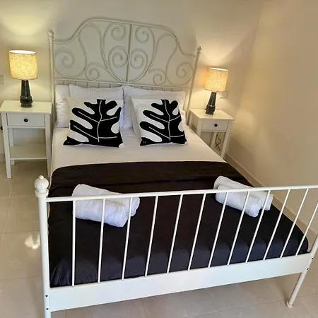 Pj Luxury Apart Sotoserena Estepona Exterior photo