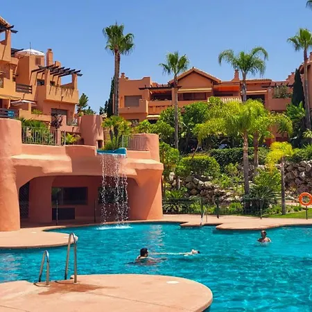Pj Luxury Apart Sotoserena Estepona Exterior photo