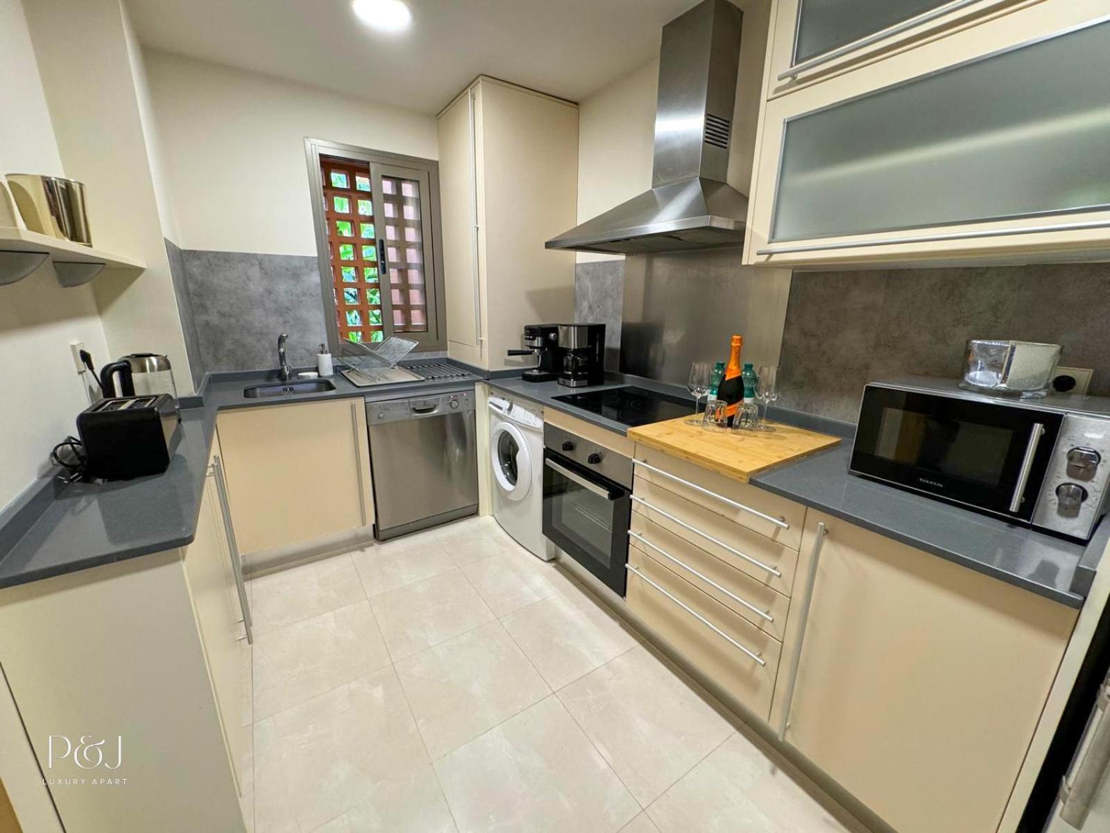 Apartment Pj Luxury Sotoserena *